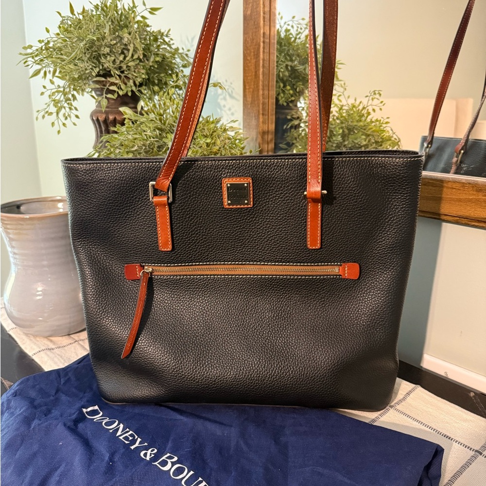 Dooney & Bourke Black Pebbled Leather Tote with Brown Trim and Zipper Detail